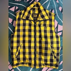 Vintage Branded Lion Quilted Buffalo Plaid Sleeveless Zip Up Puffy Vest